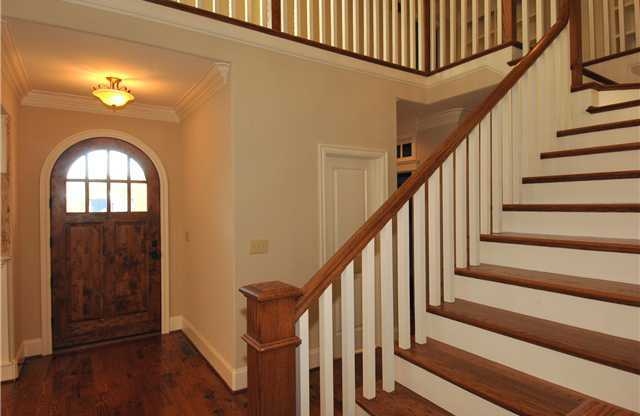 Photo stairs railings Winston-Salem Alan Fletcher Construction