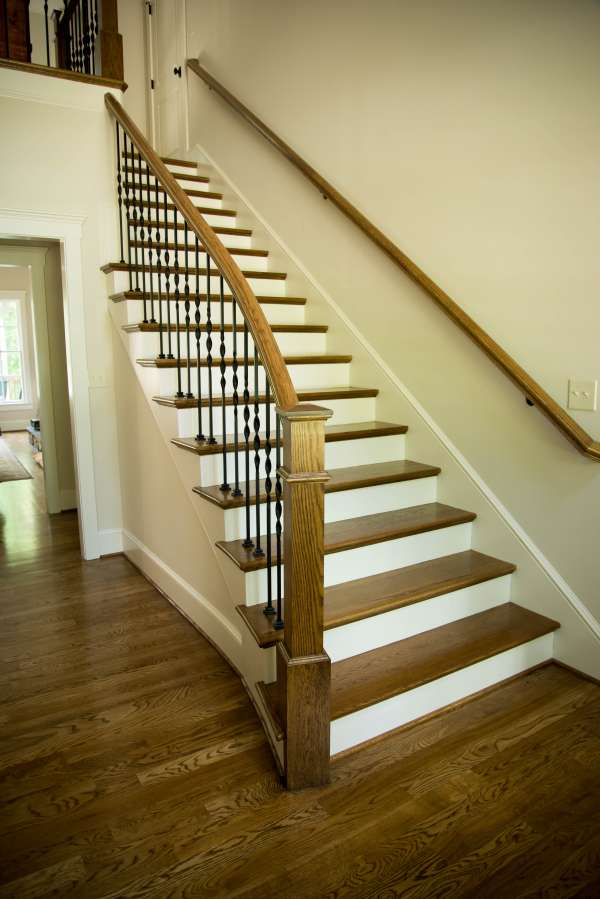 Photo stairs railings Winston-Salem Alan Fletcher Construction